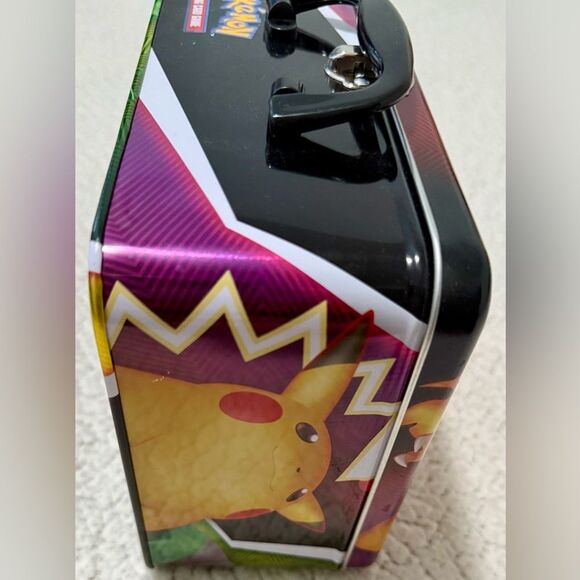 Pokemon Collectors Chest Tin Lunchbox Charizard Pikachu Vivid Voltage, Empty Box - Picture 4 of 7